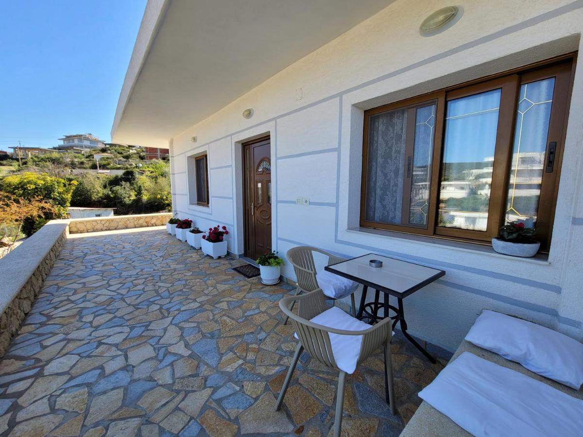 Guesthouse Redilka Ksamil Exteriör bild